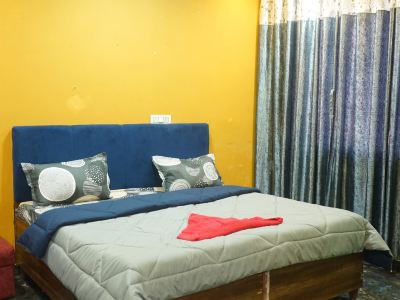 Hotel Konaaz Inn