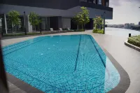 Wyndham Grand I-City - Infinity Pools