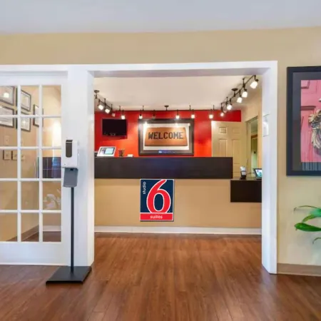 Studio 6 Corporate Extended Stay Philadelphia Malvern Swedesford Rd. PA