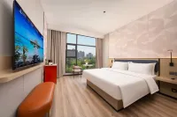 Royal Garden Hotel