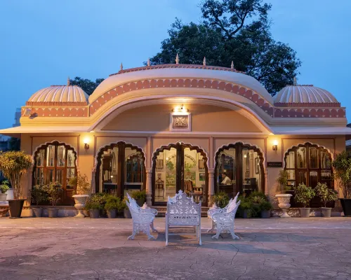 Hotel Narain Niwas Palace Hotels near Pink Square Mall