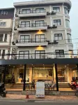 Lucie Hotel