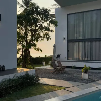 Meet up villas Hotels near Wat Suchon (Wat Thap Kham)