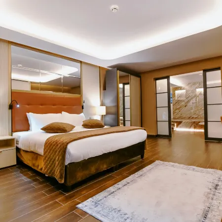 Petra Moon Luxury Hotel