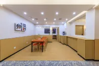 Bujiao Xiao Youth Hostel (Shantang Street Shilu Metro Station Branch)