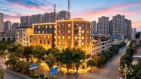 Beast Alliance E-Sports Hotel (Hechi Central Plaza Branch)