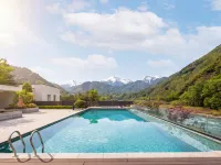 BRILLIANT RESORT XILING SNOW MOUNTAIN CHENGDU Hotels in Dayi