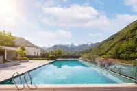 BRILLIANT RESORT XILING SNOW MOUNTAIN CHENGDU