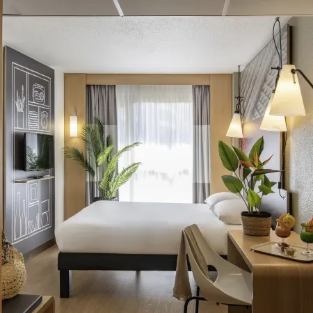Ibis Cannes Plage la Bocca