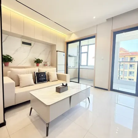 Mei Linli · Mountain View Homestay