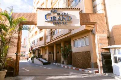 فندق جراند بلازا سموحة Hotels near مكتبة الإسكندرية