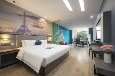 Home Inn Huaxuan Collection Hotel (Pingxiang Xiangdong New Street) Hotels in Xiangdong District