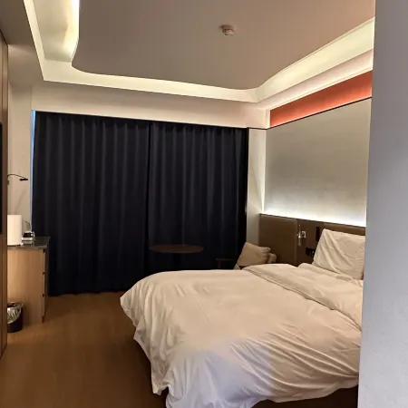 Cuoyu Hotel