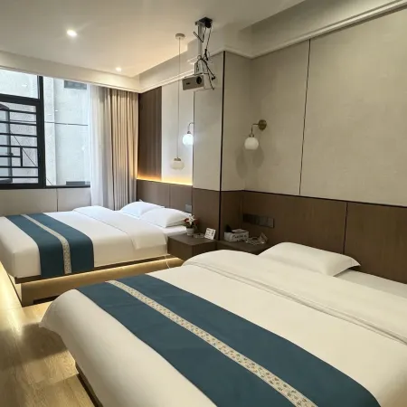 Furui Yueju Homestay (Kangding Liuliu City Love Song Square)