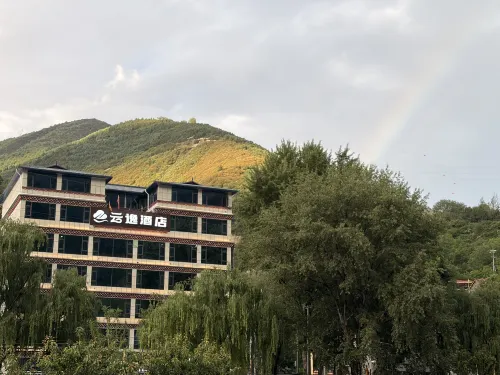 Yun Yi Hotel