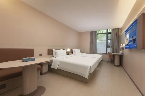 HanTing Hotel (Wuxi Binhu MixC Sports Center Subway Station)