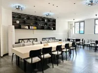 Bolan coffee resort on Meizhou Lsland - Inns