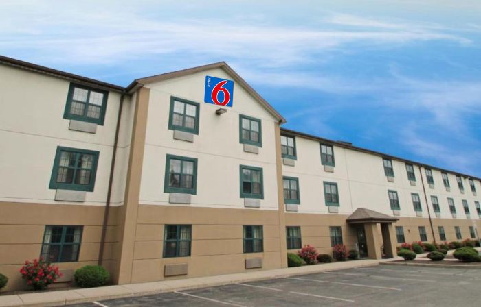 Motel 6 Suites Buffalo Amherst, NY