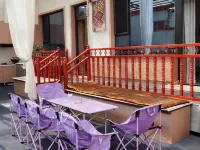 Junshan Homestay (Tekes Bagua City Lijie) - New