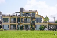Puzhehei 72 Hou - parking