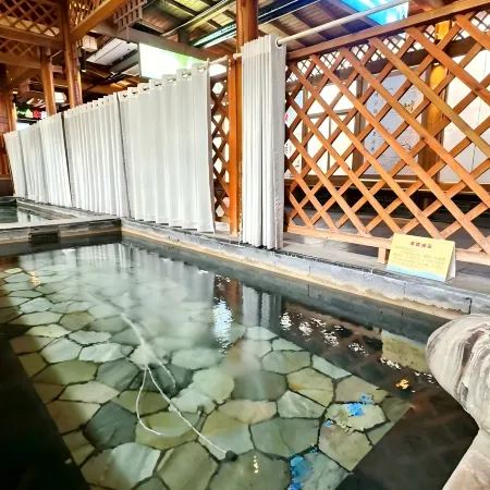 Youchao Selected Theme Hotel