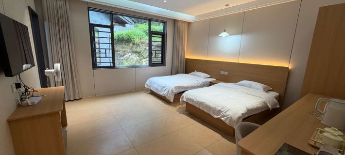 Yunshang Yiju Hotels in Yanling