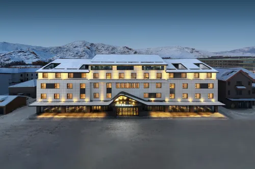 ACE Hotel - 4-Star