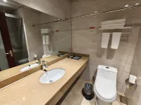 Hengdian World Studios·Xianshi Hotel (Circus City Branch) - 2-Star