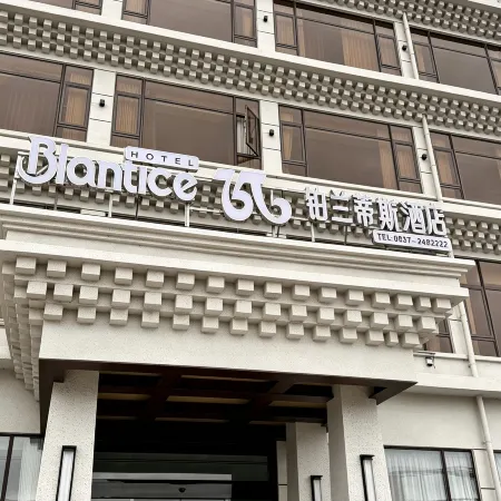 Bolantis Hotel