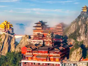 Top 10 Scenic Hotels in Henan