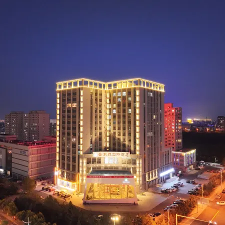 PURE SILVAN HOTEL