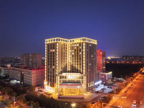 PURE SILVAN HOTEL - parking