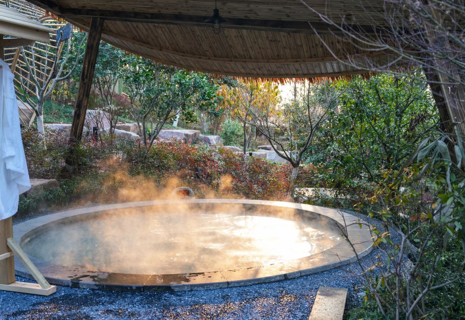 Anji Kaiyuan Jialebi ResortHotel Overview