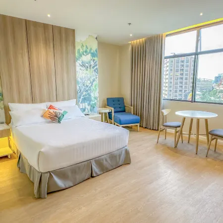 Harolds Hotel Quezon City (formerly Harolds Evotel Quezon City)