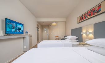 Huating Hotel (Chongqing Shiqiaopu Branch)