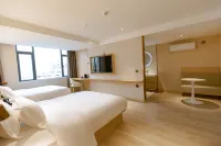 Elong Me Anlai Hotel (Maoming Xinyi Donghuicheng)