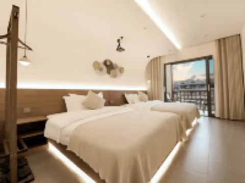 No.1 Banju Riverview Homestay Hotels in Fenghuang County