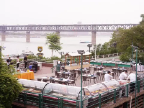 Holiday Inn WUHAN RIVERSIDE by IHG Hotels in Wuhan