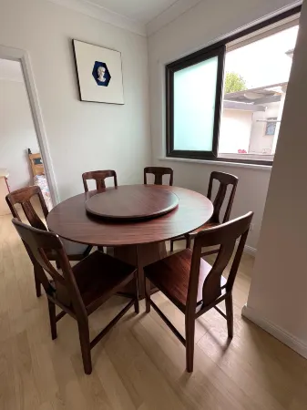 Sweet home Отели в г. Concord West