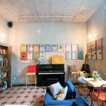 Ostello Bello Como Hotels near Como San Giovanni Railway Station