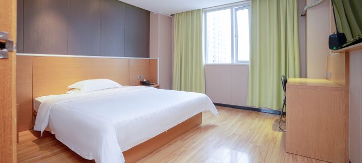 7 Days Inn (Luoding City Center - Kedu Hui) Hotels in Luoding