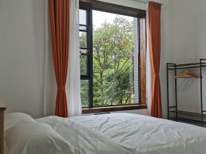 Longevity Slow City Xiucai Bieyuan Homestay