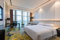 Chongqing Prince Hotel (Dadukou Wanda Plaza) Hotels near Yunzhuan Mountain