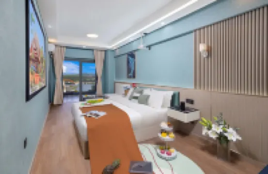 西雙版納景洪六國江居酒店（告莊西雙景星光夜市店）