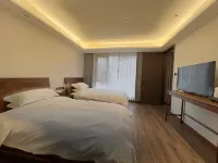 Xianjuqieyinsonghotel - Hot Springs