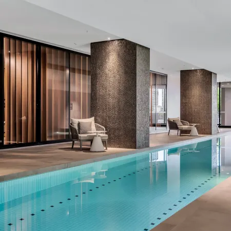 Melbourne Lifestyle Apartments - Best Views on Collins