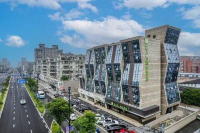 Ibis Styles Hotel (Hangzhou Fuyang Guihua Metro Station) Hôtels à : Hangzhou