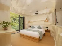 Floral Lux Hotel · South Anhui Sichuan-Xizang Line Xijiantang Hotel Hotels in Jing County
