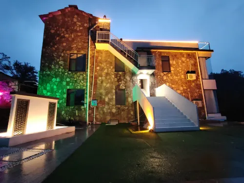 Linzhou Moye Mountain  Homestay - Bjergudsigt