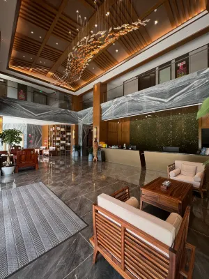 Xishuangbanna Mengbangya Holiday Hotel (Yudafo Temple) Hotels near Hidden Mountain South Camping